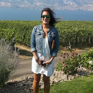 Meet your Posher, Jackie